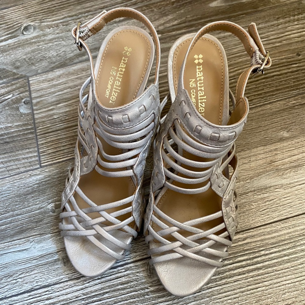 Naturalizer Sandals - Picture 2 of 3